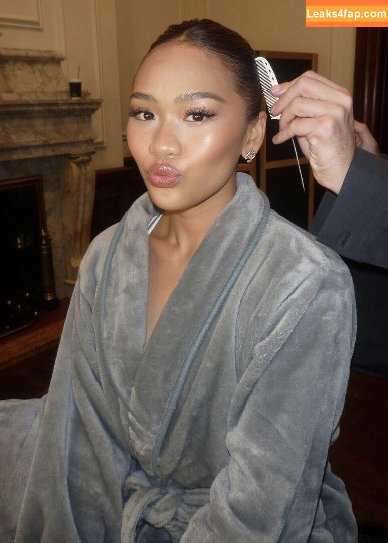 Suni Lee / sunisalee / u144353206 leaked photo photo #0443