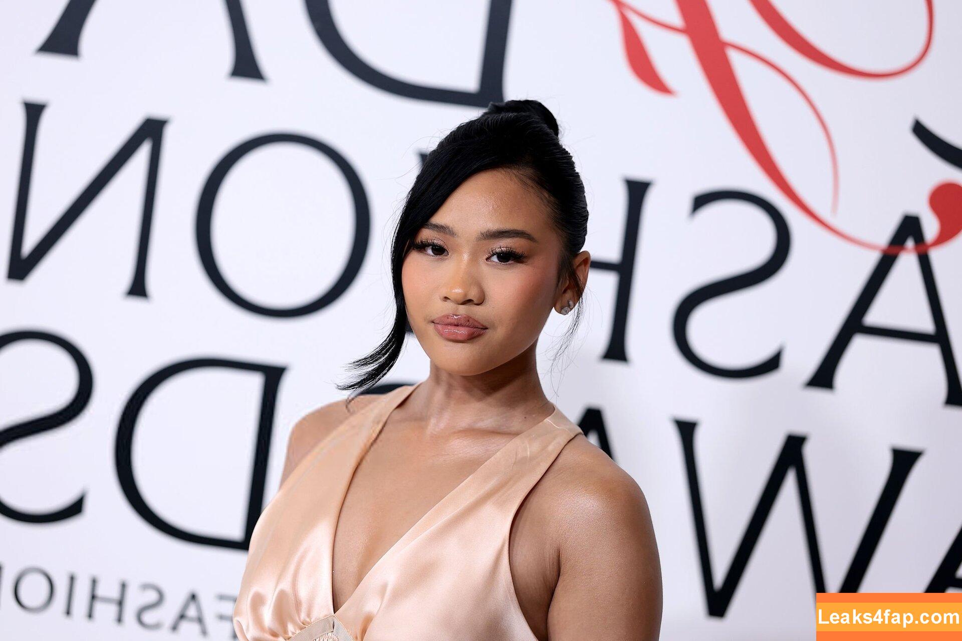 Suni Lee / sunisalee / u144353206 leaked photo photo #0468