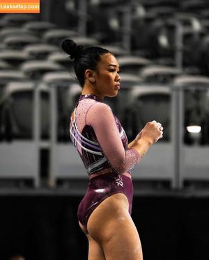 Suni Lee photo #0005