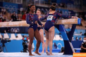 Suni Lee photo #0024