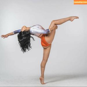 Suni Lee photo #0055