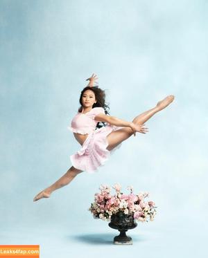 Suni Lee photo #0073