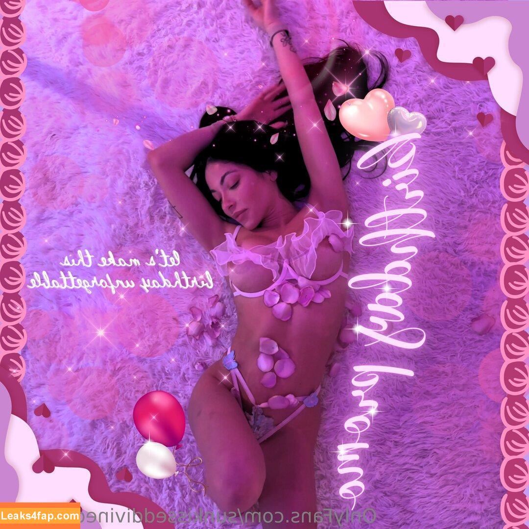 sunkisseddivinedreamxo / sunkisseddivinedream leaked photo photo #0021
