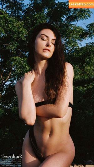 Sunkissedmag photo #0069