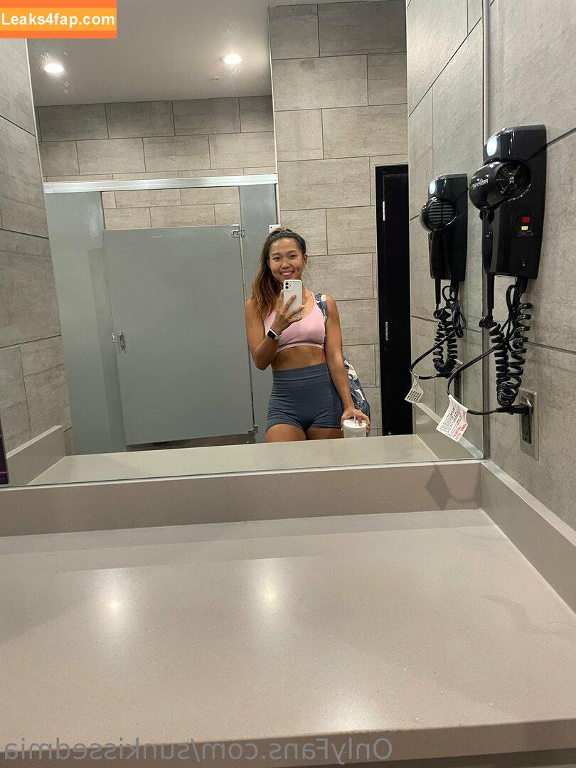 SunKissedMia / sunkissed.mia слитое фото фото #0031