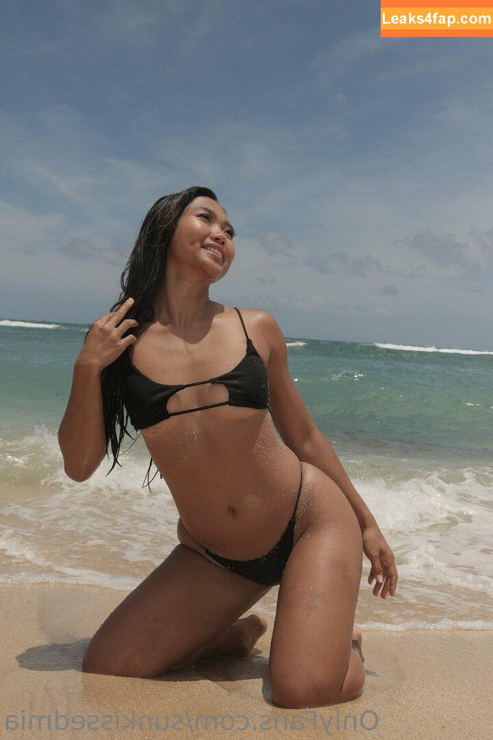 SunKissedMia / sunkissed.mia слитое фото фото #0051