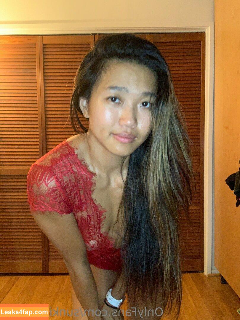 SunKissedMia / sunkissed.mia слитое фото фото #0060