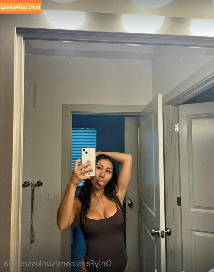 SunKissedMia / sunkissed.mia слитое фото фото #0064