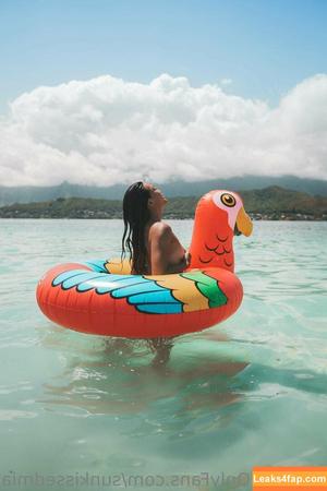 SunKissedMia фото #0043