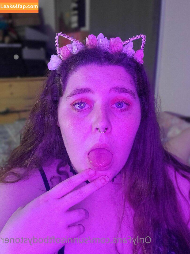 sunnisoftbodystoner / _forevernis leaked photo photo #0071