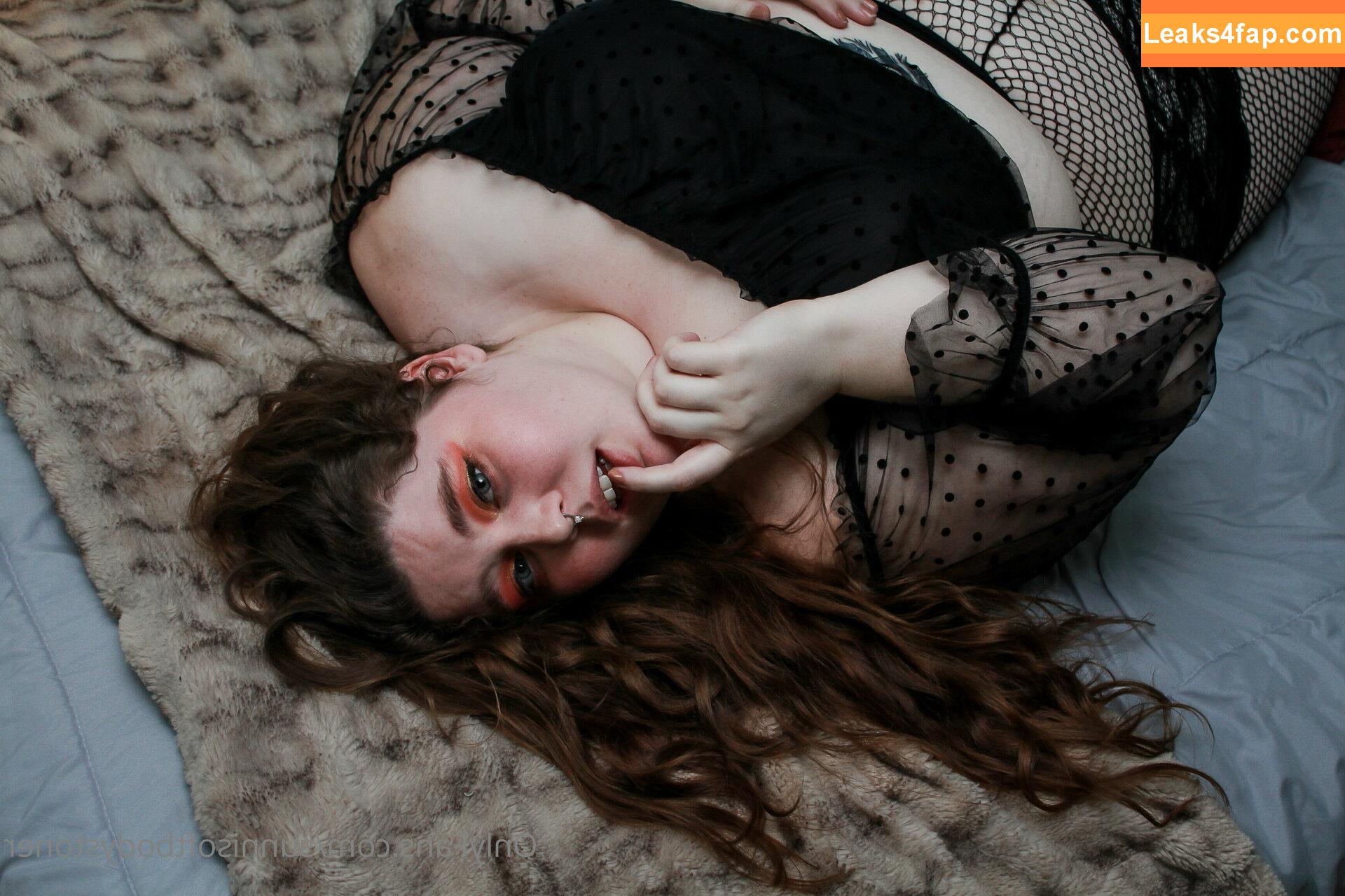 sunnisoftbodystoner / _forevernis leaked photo photo #0146