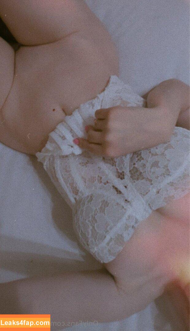 Sunny_whale / sunny_whale_2 / sunny_whales leaked photo photo #0290