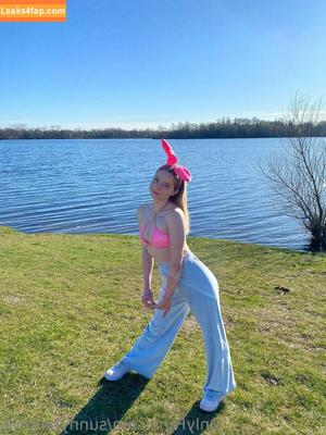 sunnybanny1 photo #0048