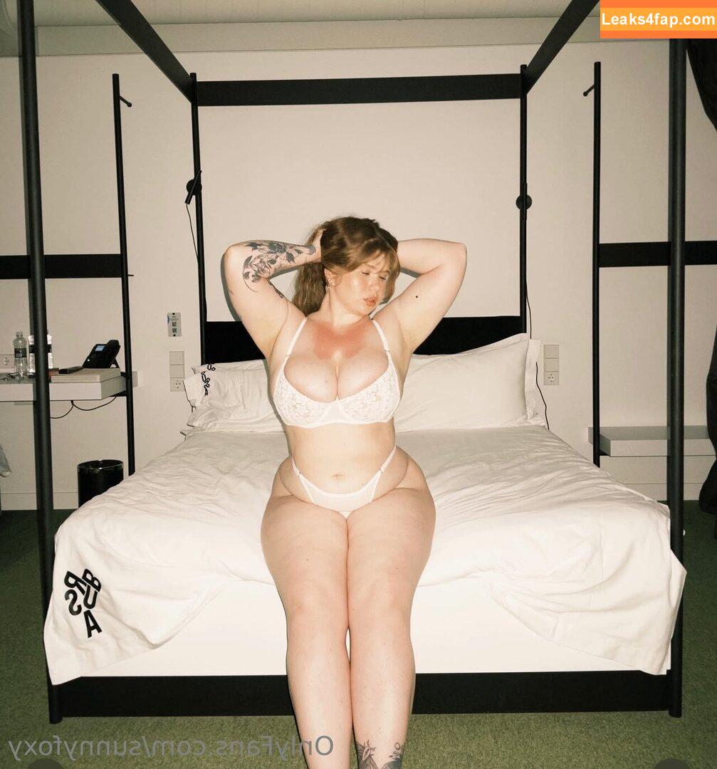 sunnyfoxy /  leaked photo photo #0020