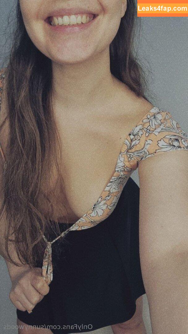 sunnywoods / sunnywoods_florist leaked photo photo #0045