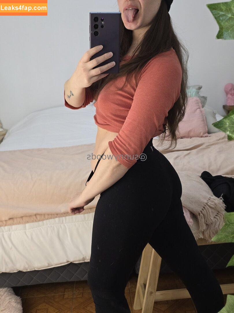 sunnywoods / sunnywoods_florist leaked photo photo #0058