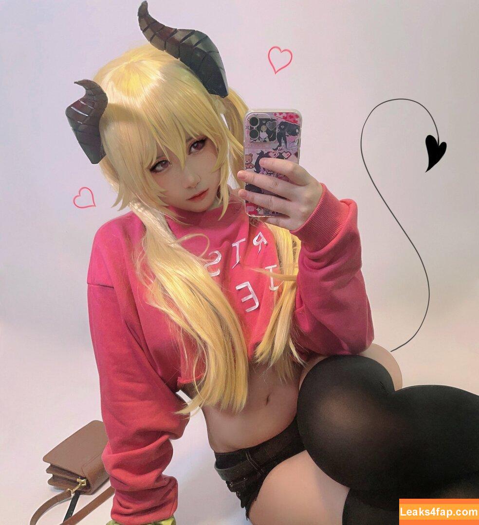 SuperBitchBecky /  leaked photo photo #0046