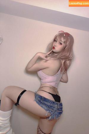 SuperBitchBecky photo #0002