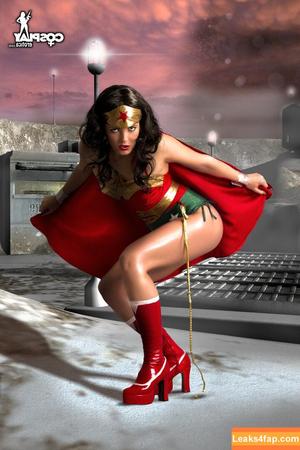 Superheroine фото #0008