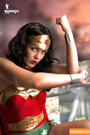 Superheroine фото #0019