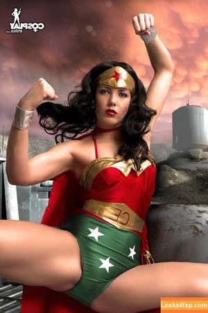 Superheroine фото #0023