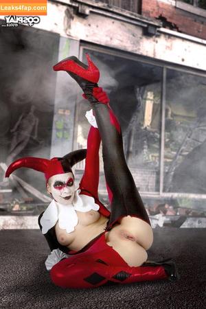 Superheroines photo #0150