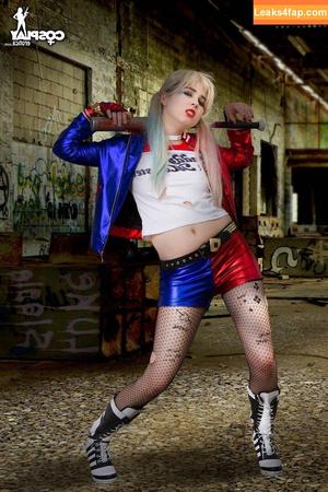 Superheroines photo #0200