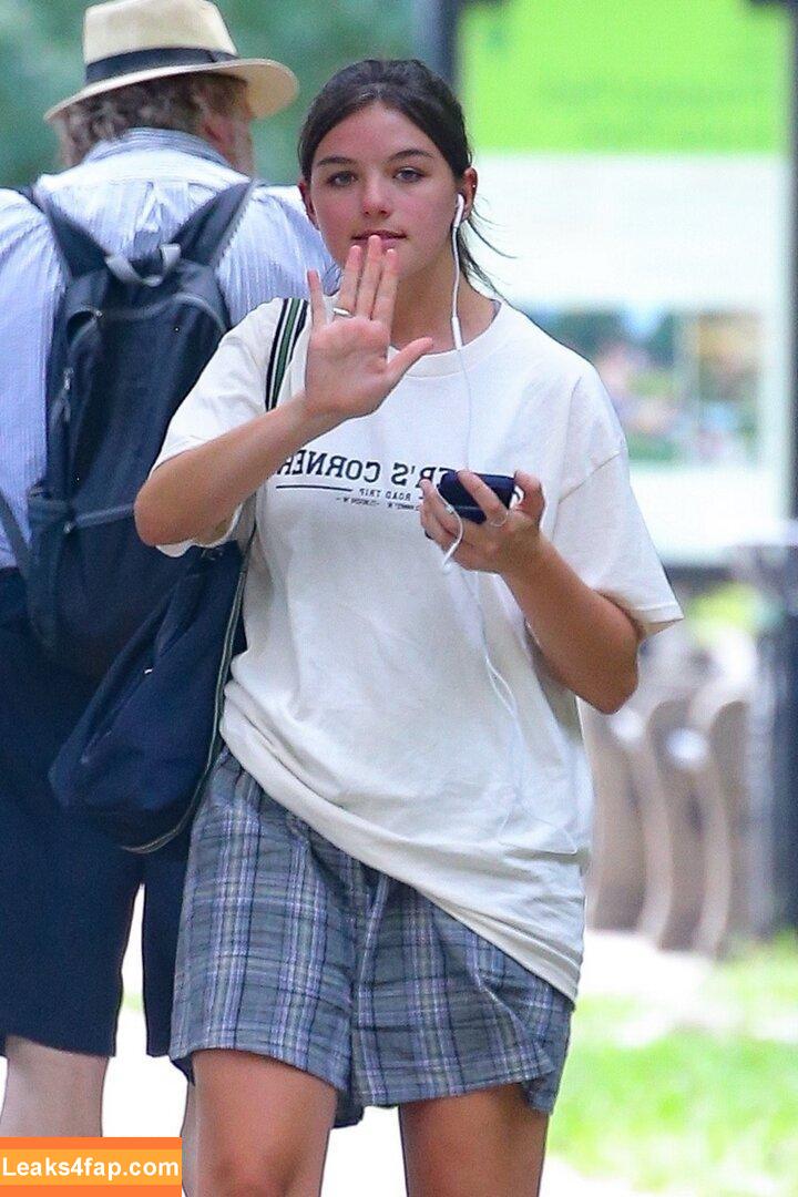 Suri Cruise / suricruise_sc leaked photo photo #0098