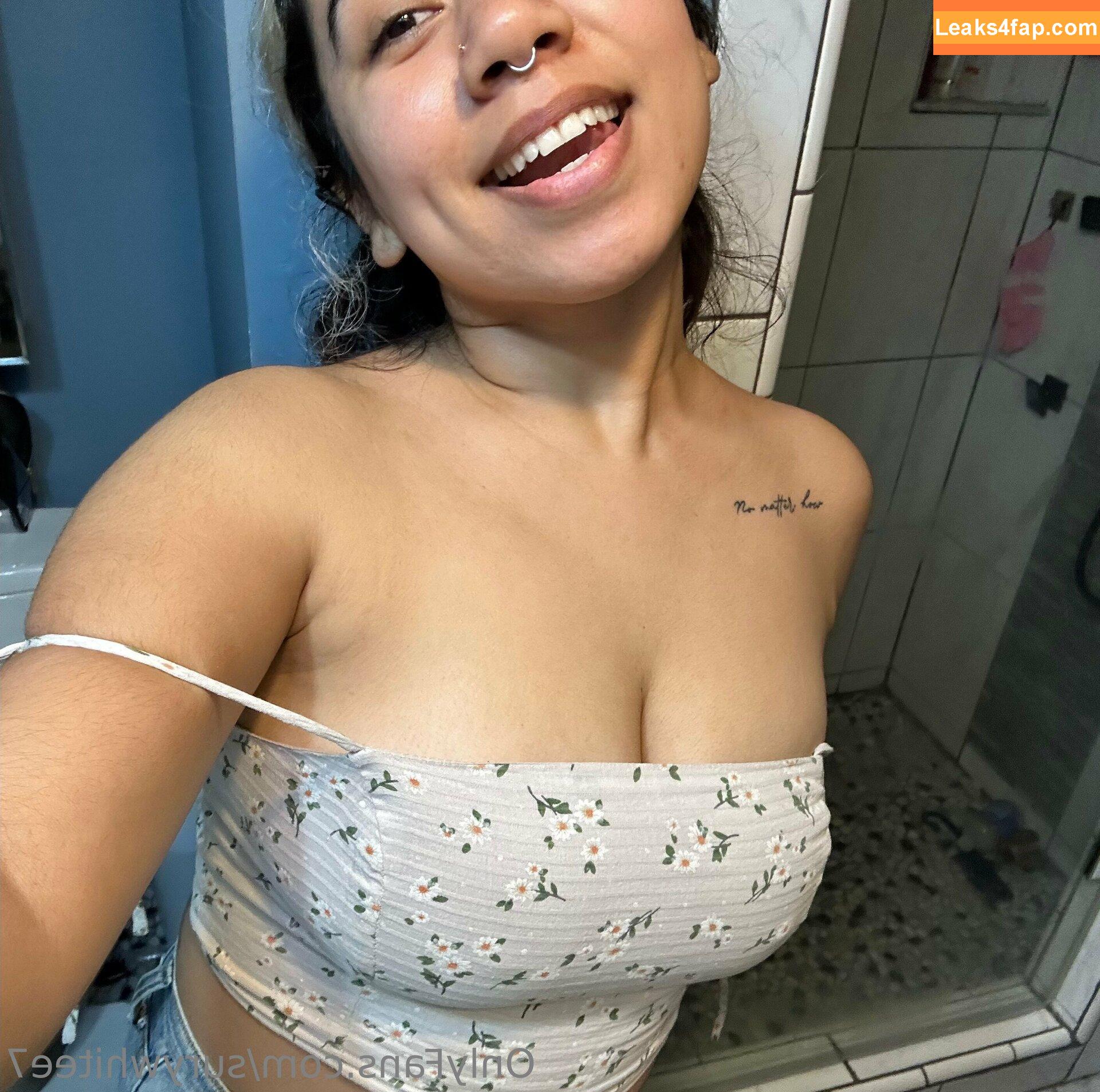 surywhitee7 /  leaked photo photo #0042