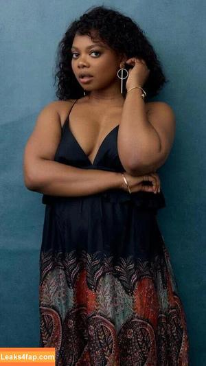 Susan Heyward photo #0001