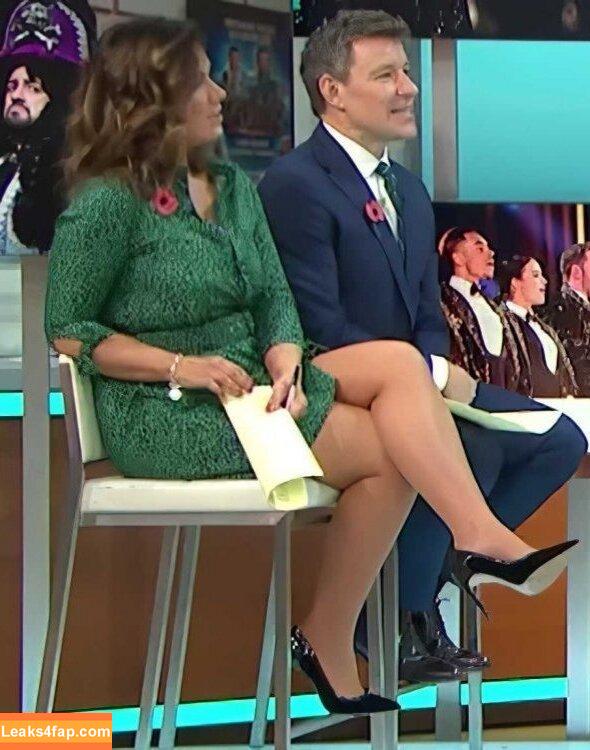 Susanna Reid / susannareid100 leaked photo photo #0404