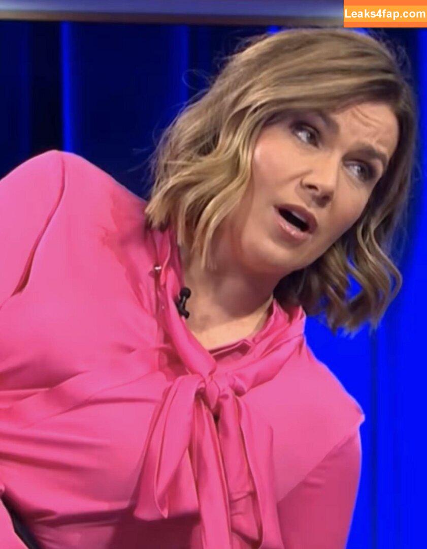 Susanna Reid / susannareid100 leaked photo photo #0411