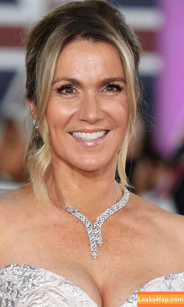 Susanna Reid / susannareid100 leaked photo photo #0414