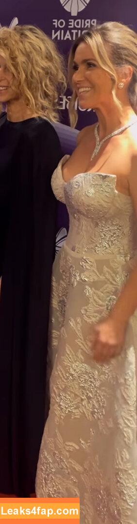 Susanna Reid / susannareid100 leaked photo photo #0421