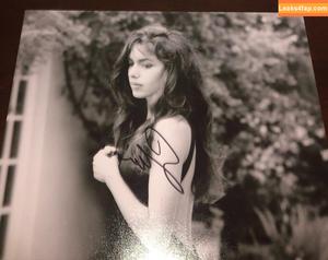 Susannah Hoffs photo #0011