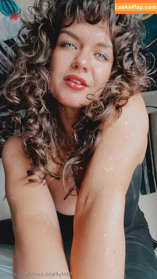 suzyslaps / slapsandgiggles leaked photo photo #0017