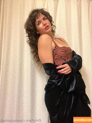 suzyslaps photo #0016