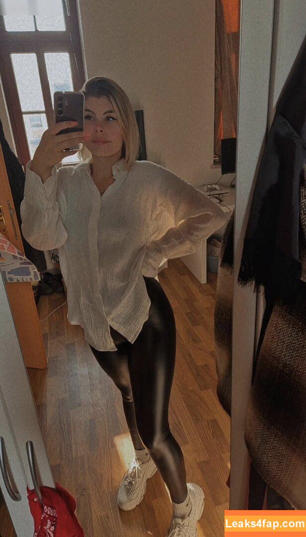 Svenja-4 /  leaked photo photo #0003