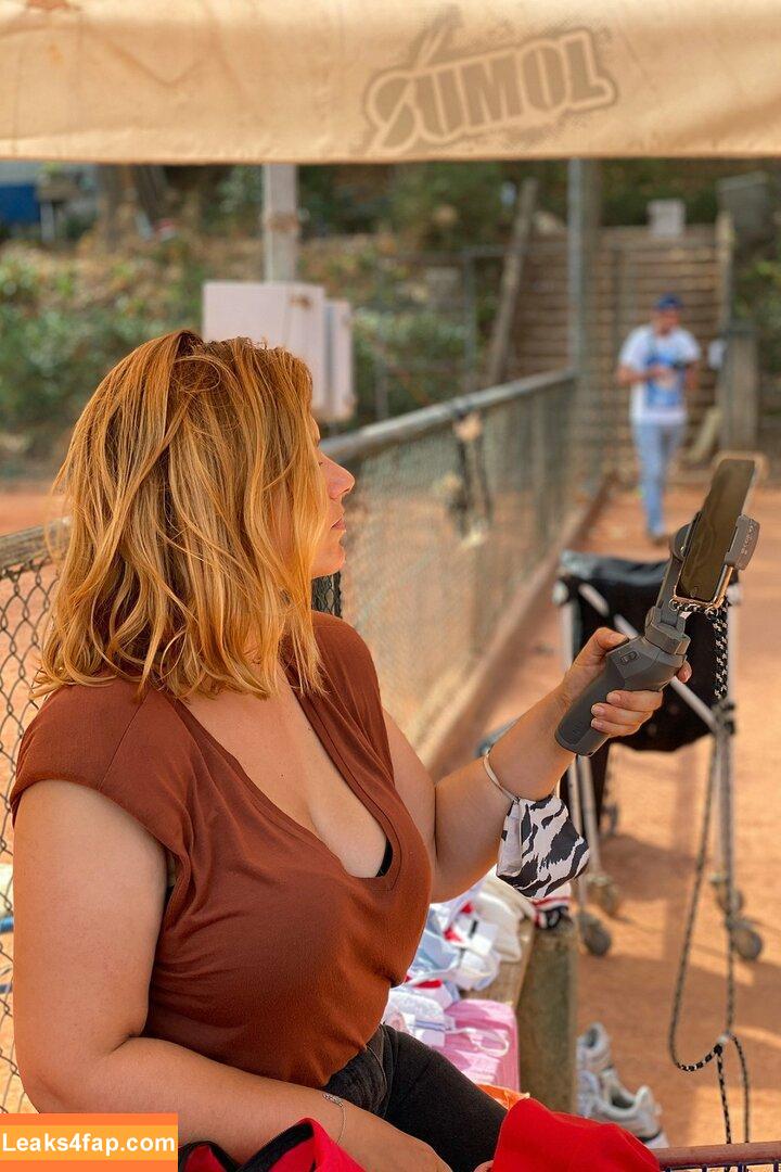 Svenja Van Den Bogaart /  leaked photo photo #0073