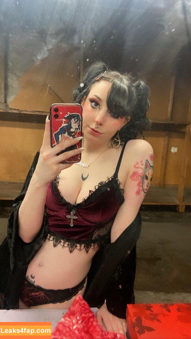 svxxvbvs / Eclipse svxxvbvs / Lily / lilith_tv / sourbxtch / zvxxvbvz leaked photo photo #0003
