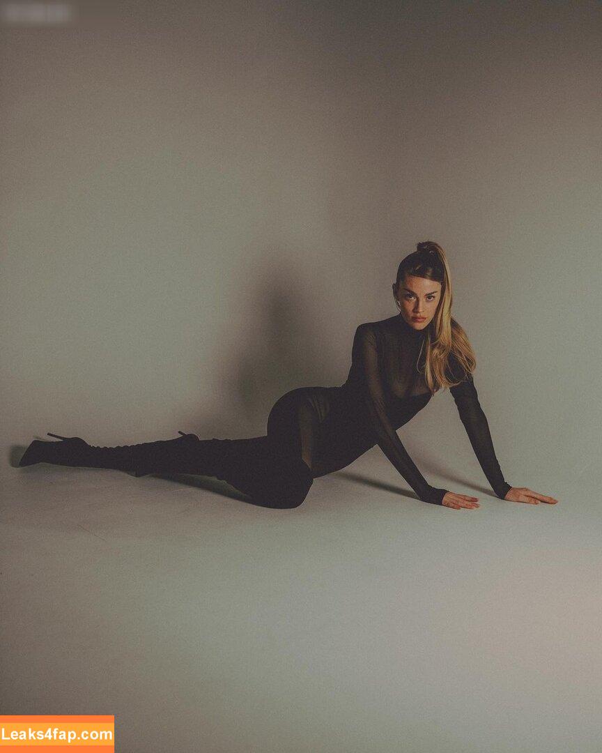 Swantje Paulina / paulinacc / swalina leaked photo photo #0106