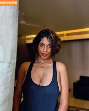 Swati Jain photo #0016