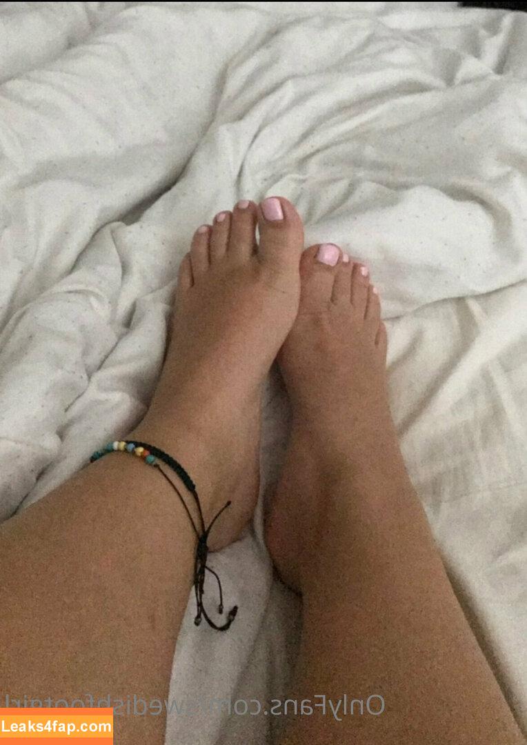 swedishfootgirl / sweet_soles_of_mine leaked photo photo #0014