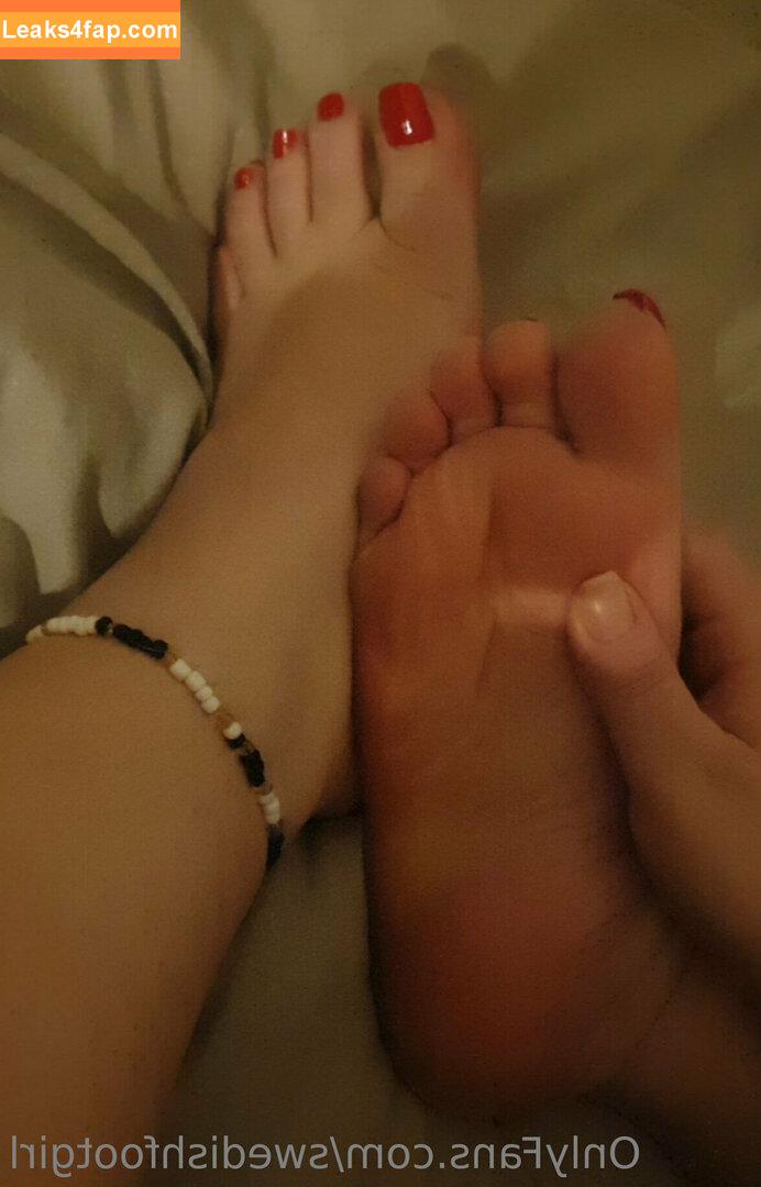 swedishfootgirl / sweet_soles_of_mine leaked photo photo #0017