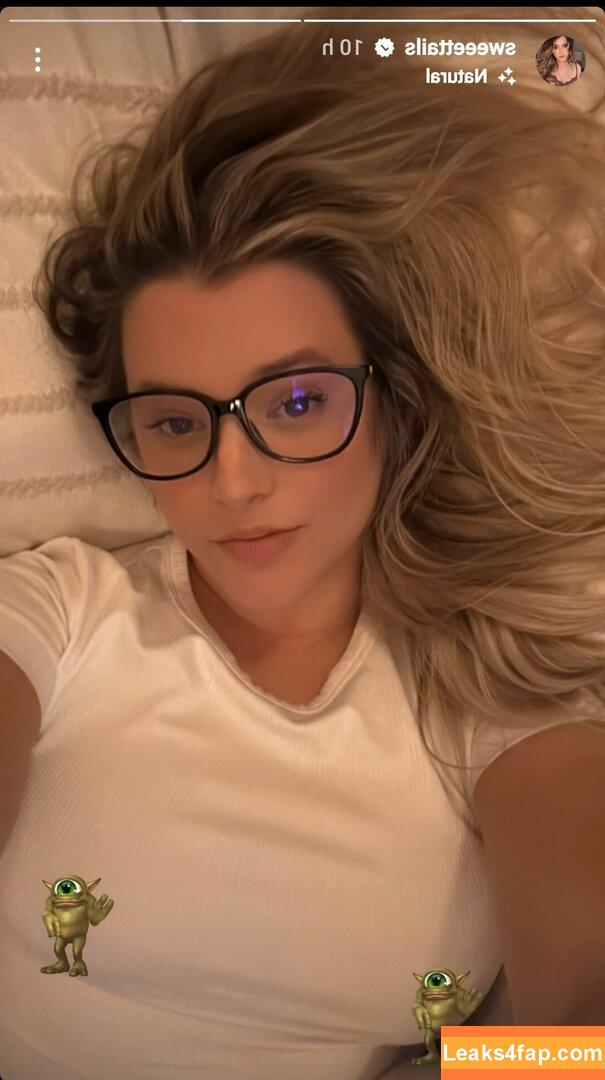 SweeetTails / https: / sweeette leaked photo photo #0097