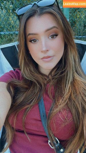 SweeetTails photo #0098