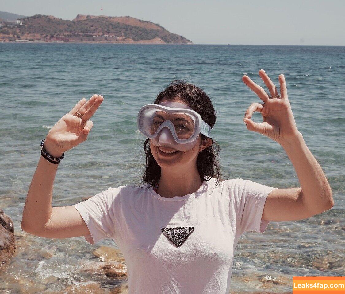 Sweet Carol / carolinarossi10 / curveswithcaroline leaked photo photo #0065