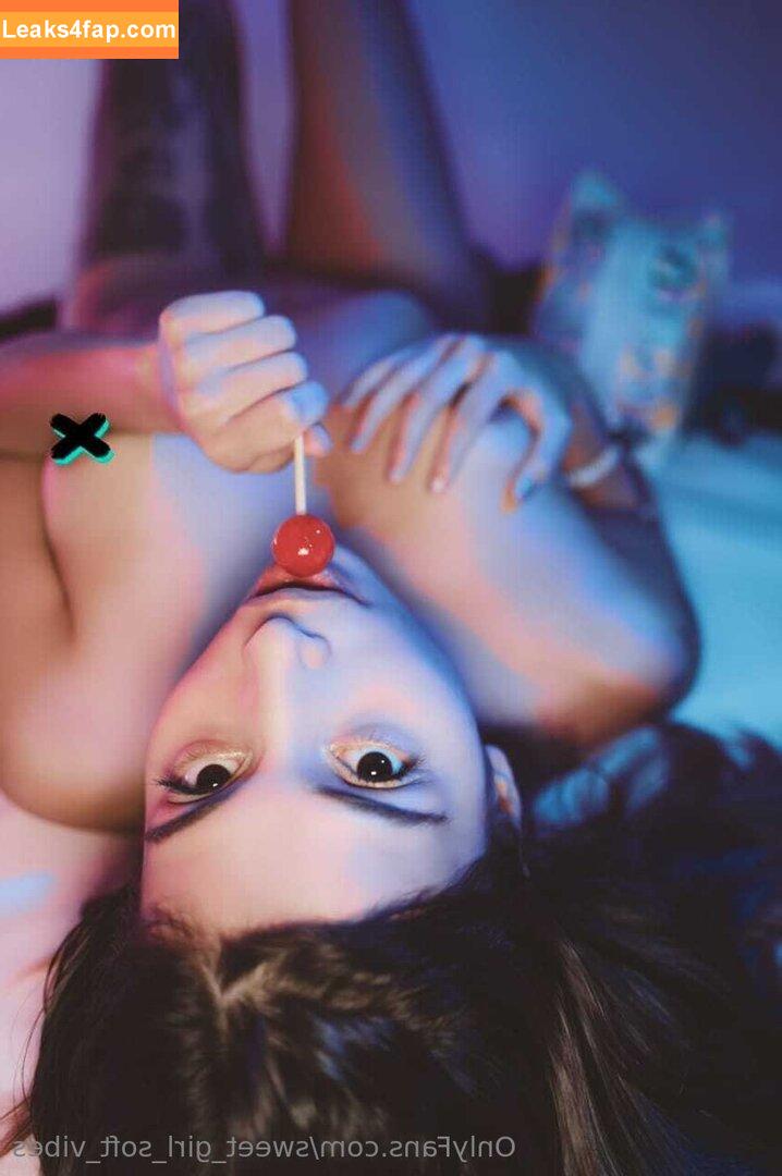 sweet_girl_soft_vibes /  leaked photo photo #0019