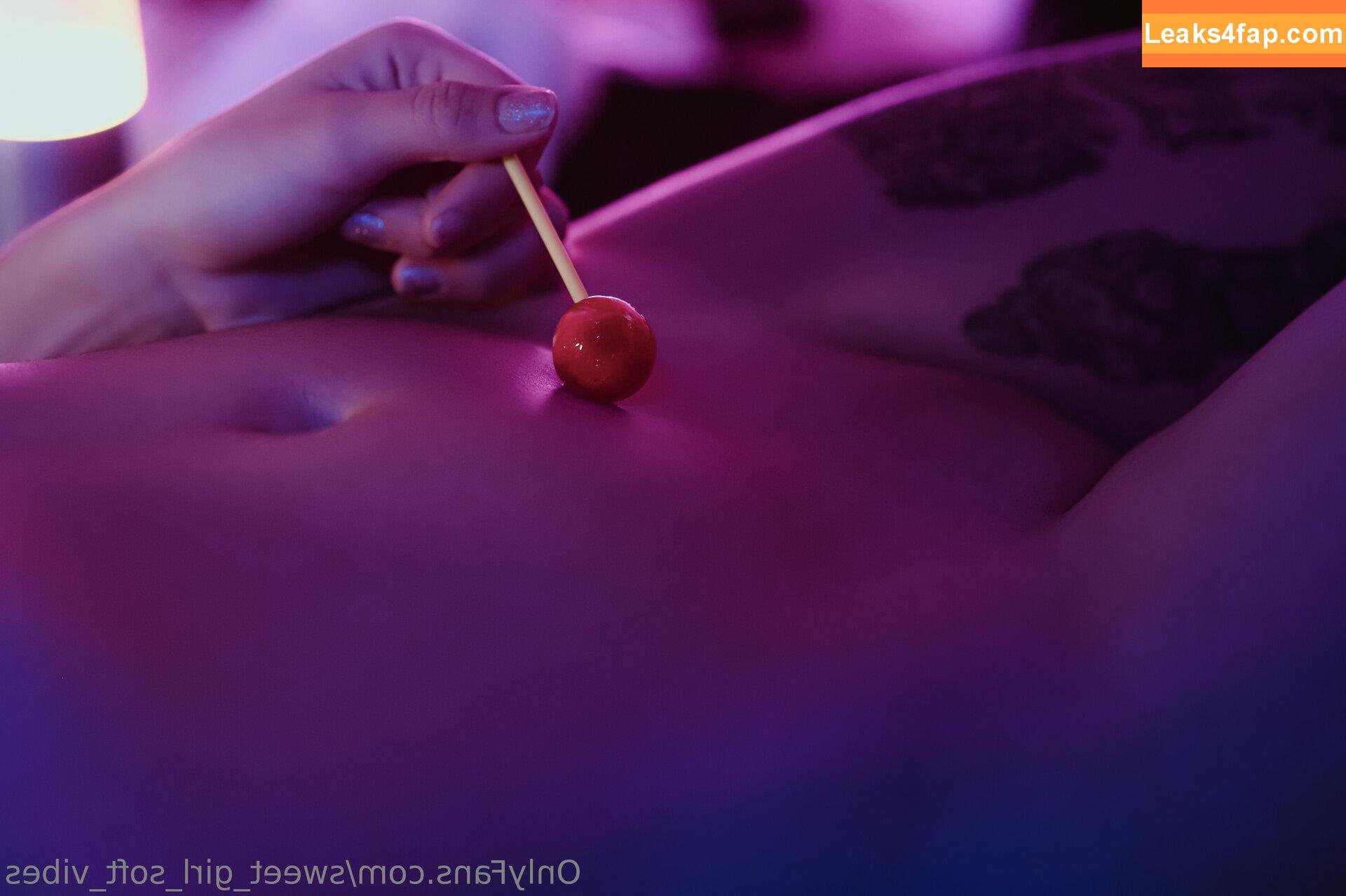 sweet_girl_soft_vibes /  leaked photo photo #0020