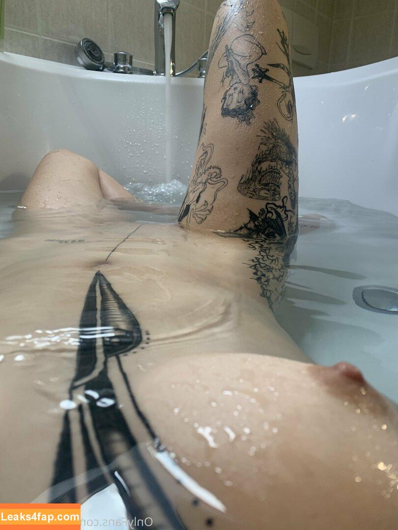 sweet_ivy_xx / edenivyxx leaked photo photo #0050